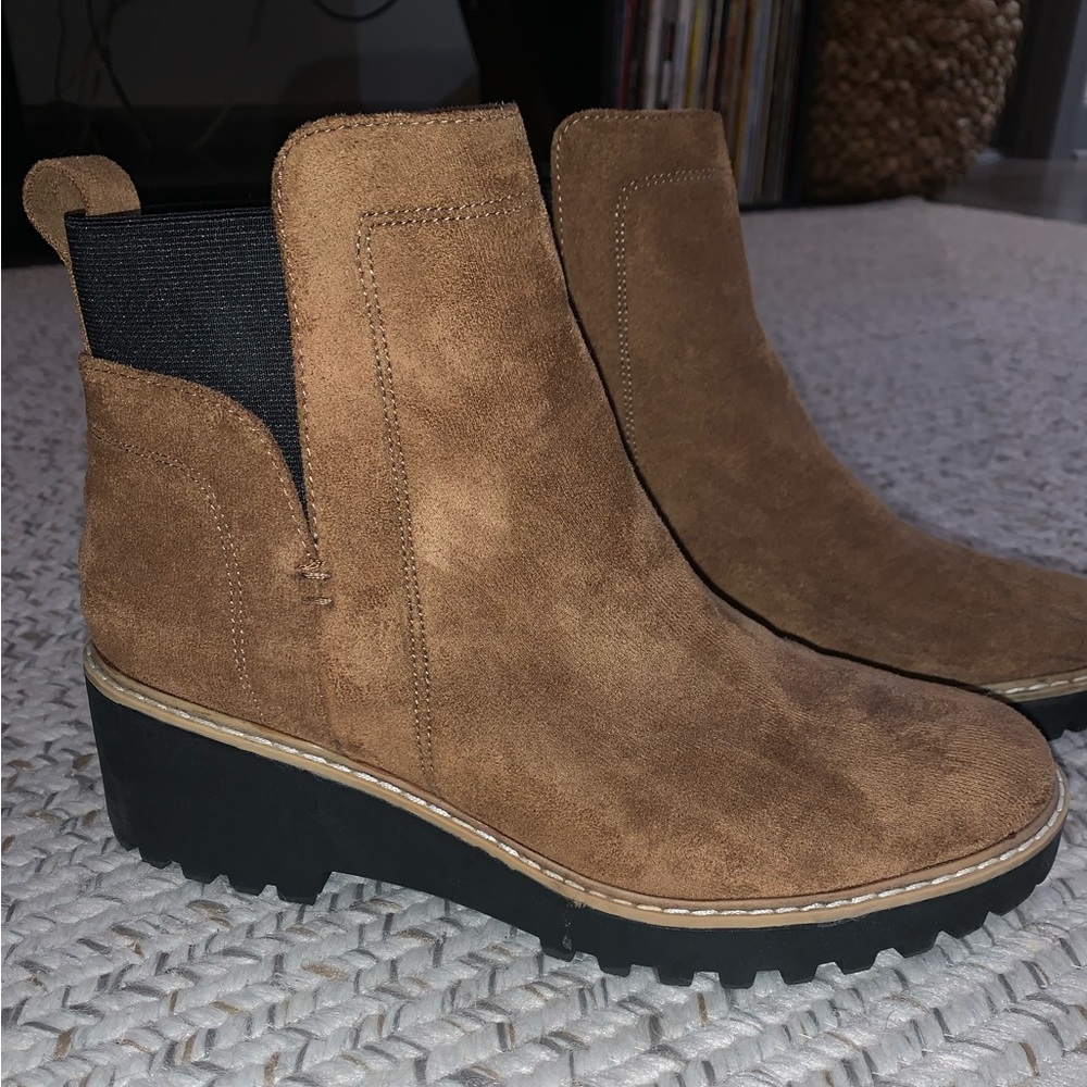 DV by Dolce Vita lug sole boots